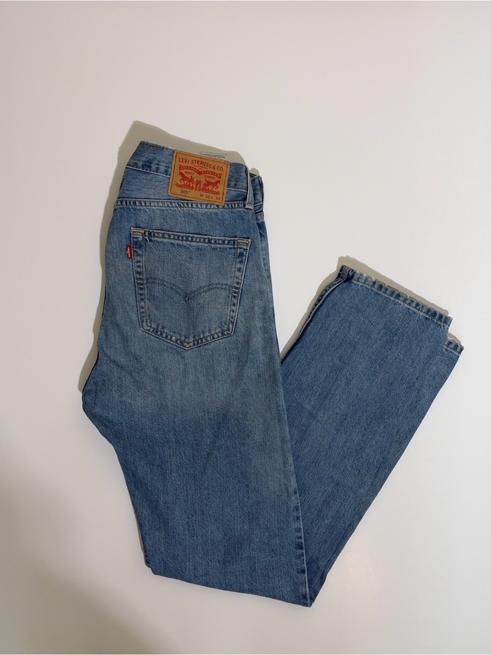 Levi's Men’s Light Blue Straight Jeans - Classic Back Patch
